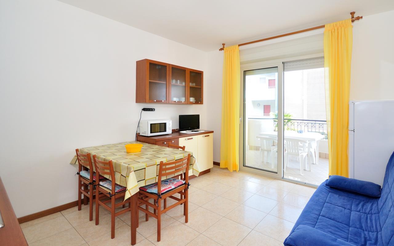 Residence Millennium Bibione Esterno foto