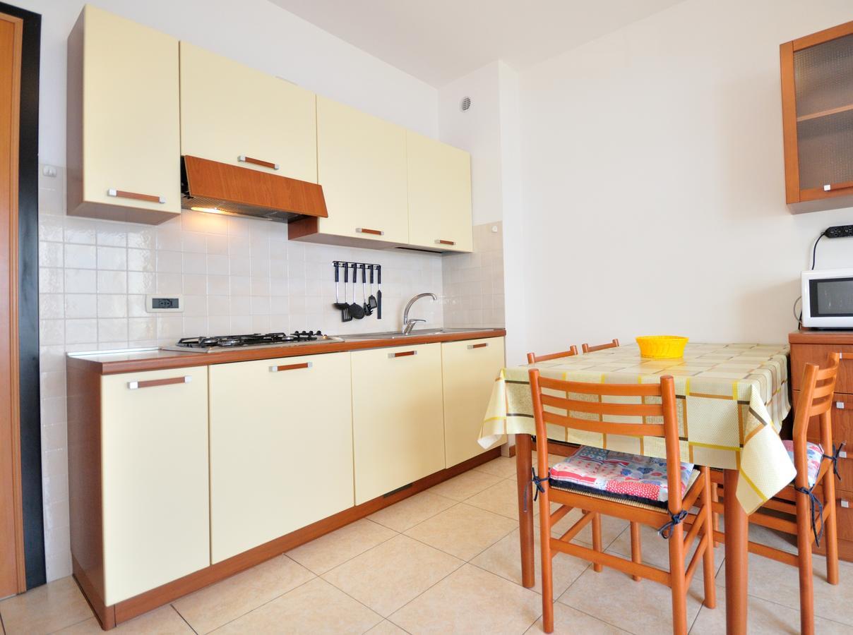 Residence Millennium Bibione Esterno foto