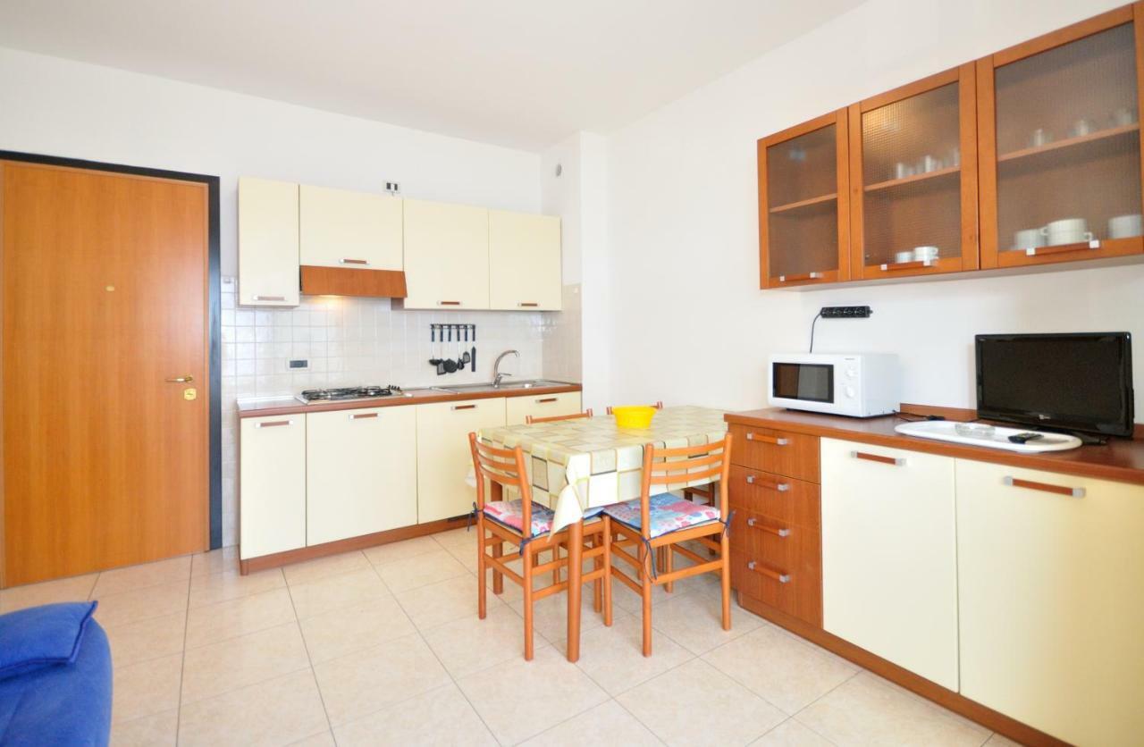 Residence Millennium Bibione Esterno foto